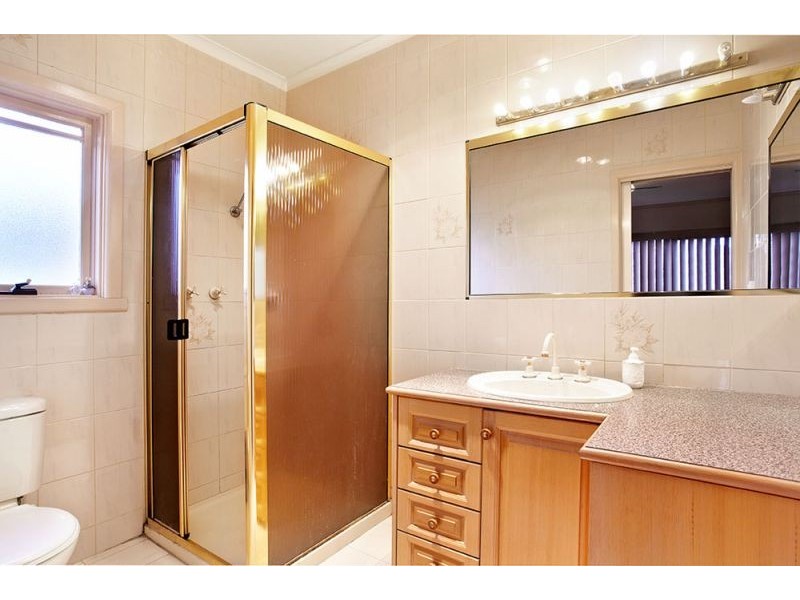 83 Heathfield Rise, Box Hill North VIC 3129