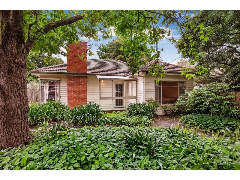 132 Springfield Road, Blackburn VIC 3130