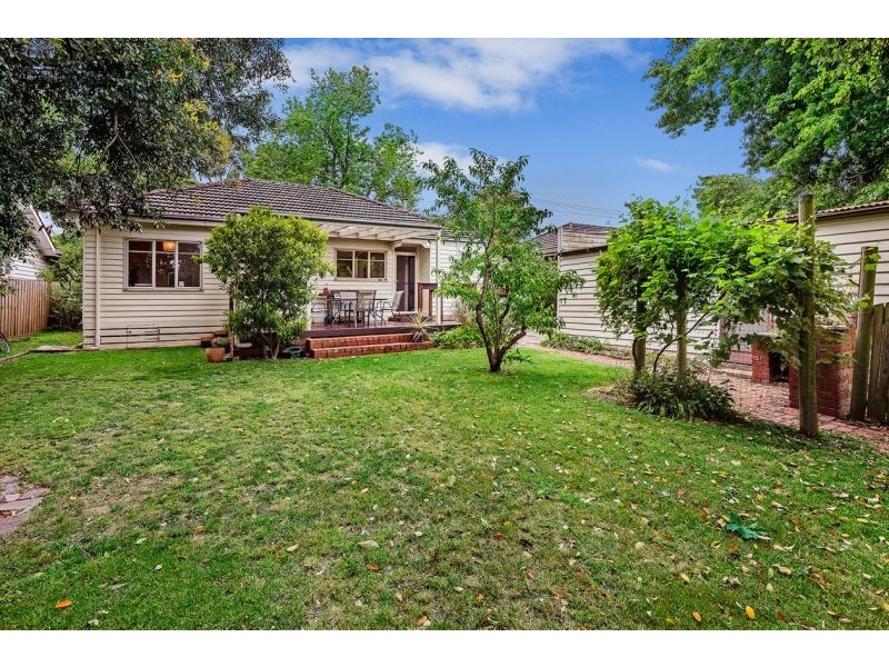 132 Springfield Road, Blackburn VIC 3130