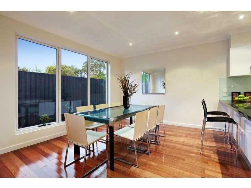 4/4 Doulton Road, Blackburn VIC 3130