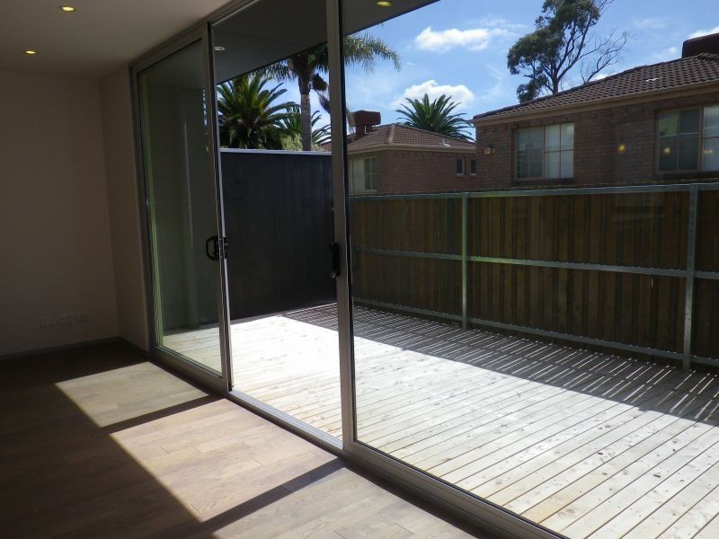 4/15-17 Railway Road, Blackburn VIC 3130