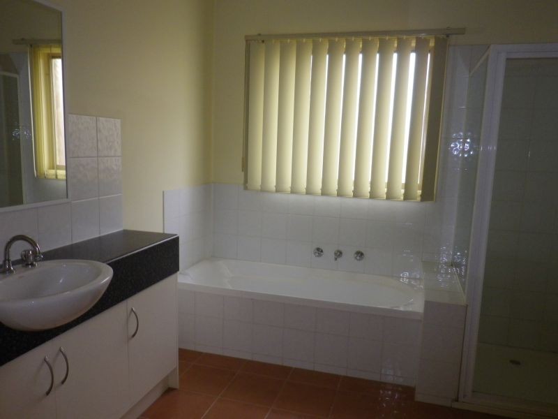 3/2 John Street, Blackburn VIC 3130