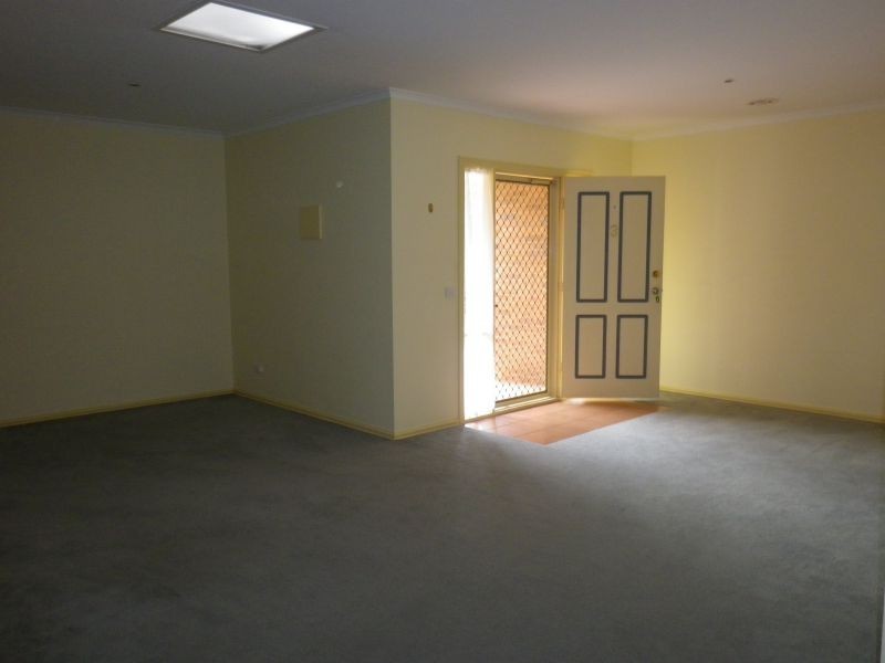 3/2 John Street, Blackburn VIC 3130