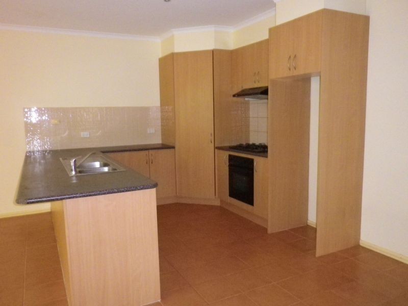 3/2 John Street, Blackburn VIC 3130