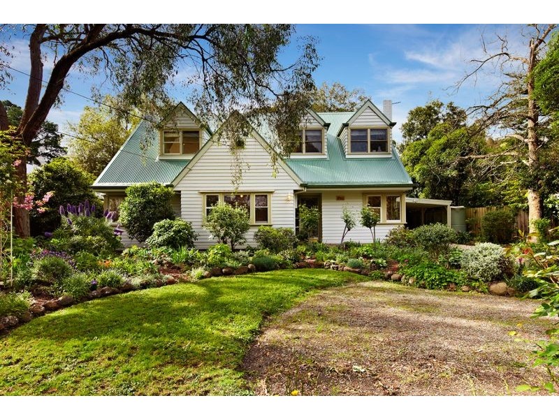 41 Glen Ebor Avenue, Blackburn VIC 3130