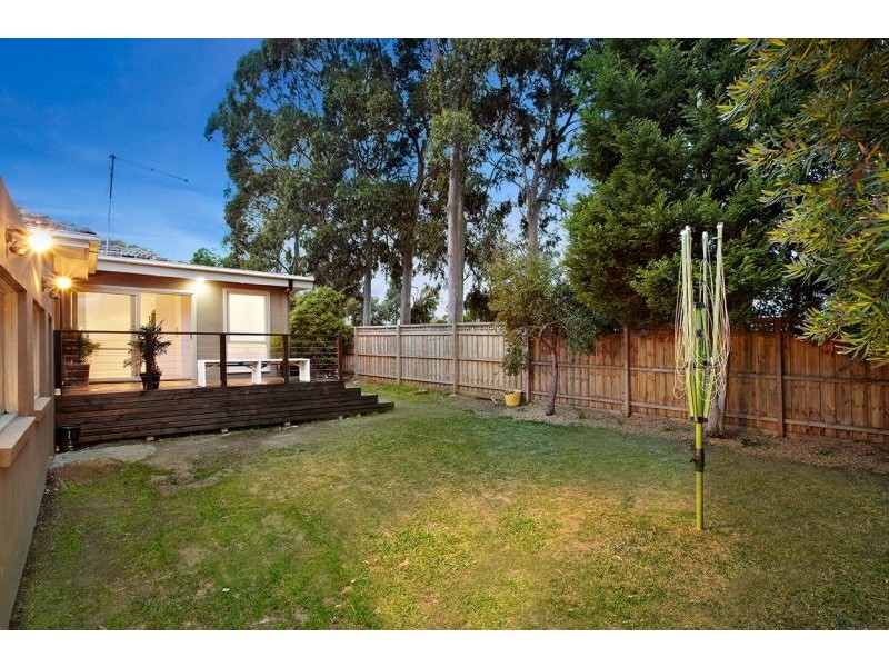 26 Kevin Avenue, Blackburn VIC 3130