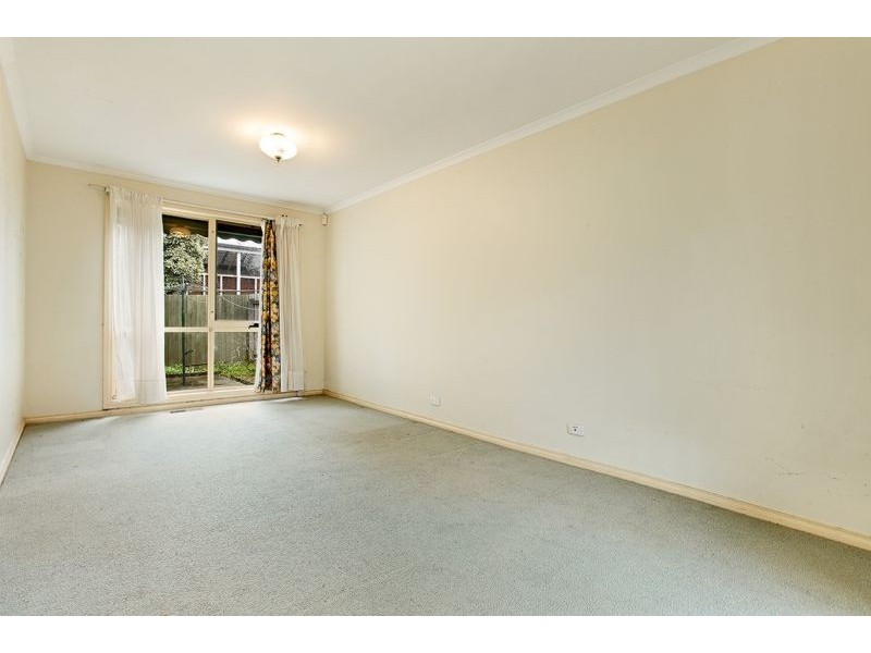 2A Ross Street, Mitcham VIC 3132