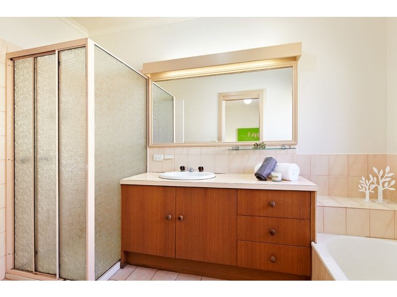 2/53 Percy Street, Mitcham VIC 3132