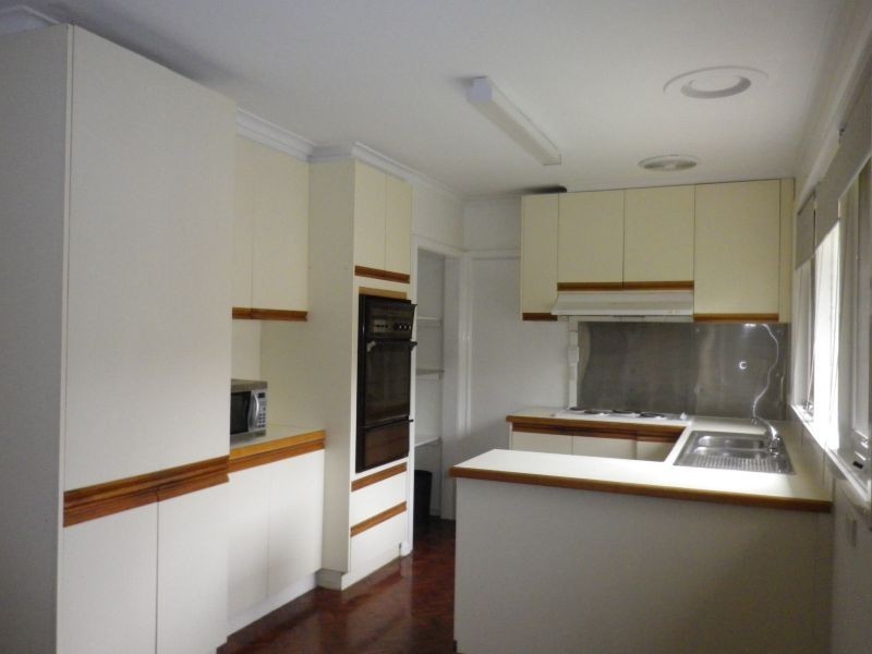 54 Dorothy Street, Burwood East VIC 3151