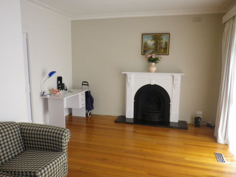 12 Shafer Road, Blackburn North VIC 3130