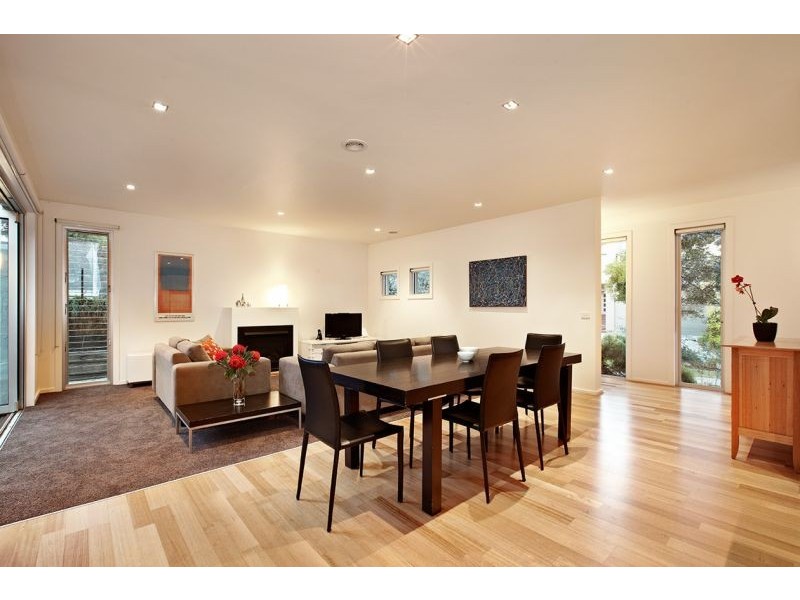 2 Condev Court, Vermont VIC 3133