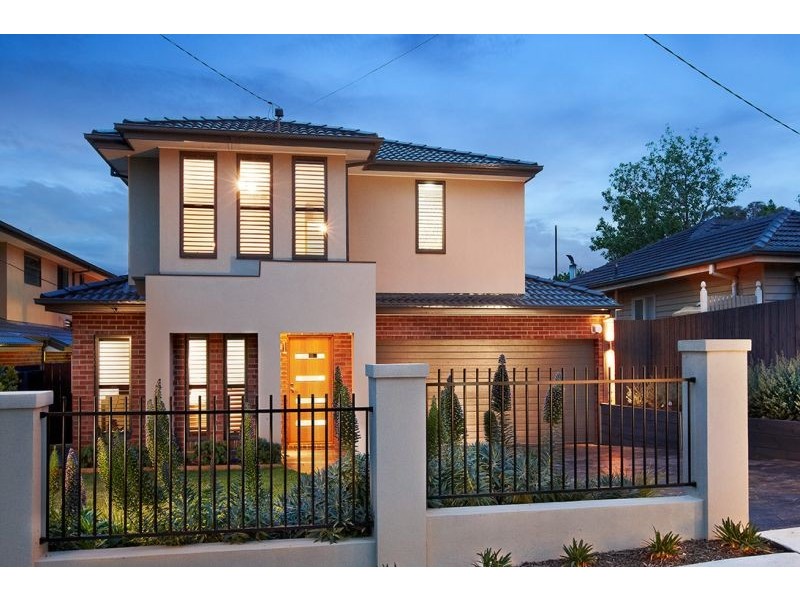 15 Koonung Road, Blackburn North VIC 3130