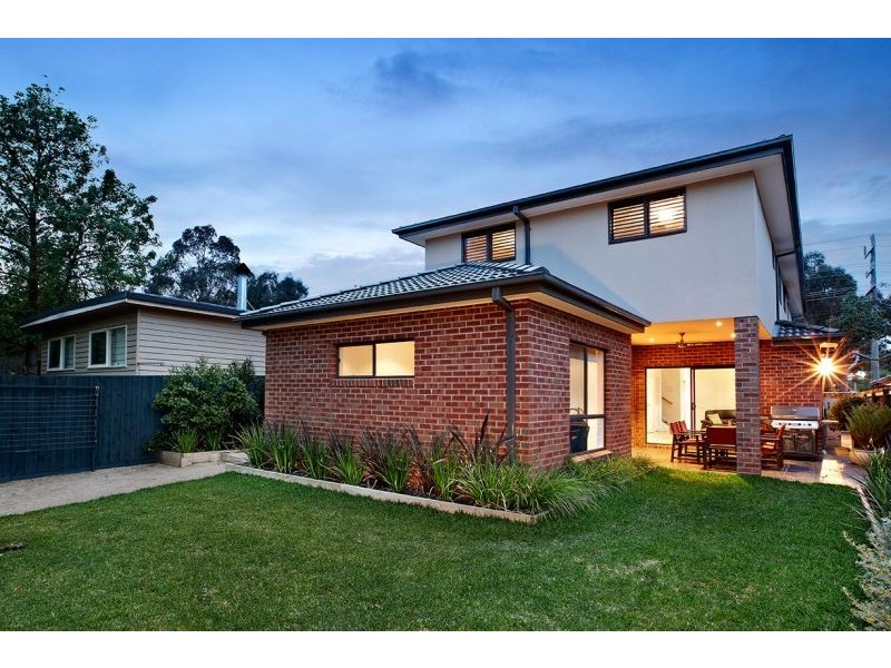 15 Koonung Road, Blackburn North VIC 3130