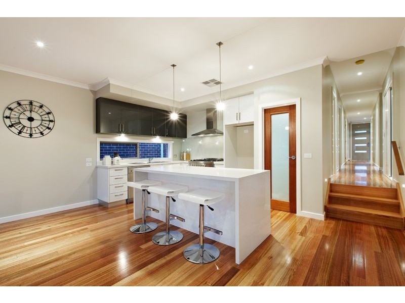 29 Through Road, Ringwood North VIC 3134