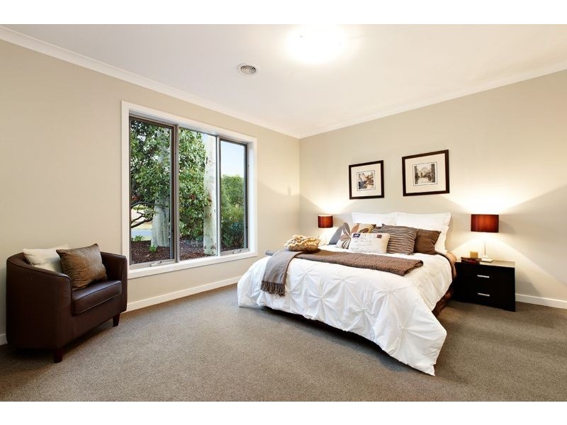 29 Through Road, Ringwood North VIC 3134