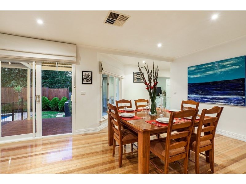 6 Beddoe Road, Vermont VIC 3133