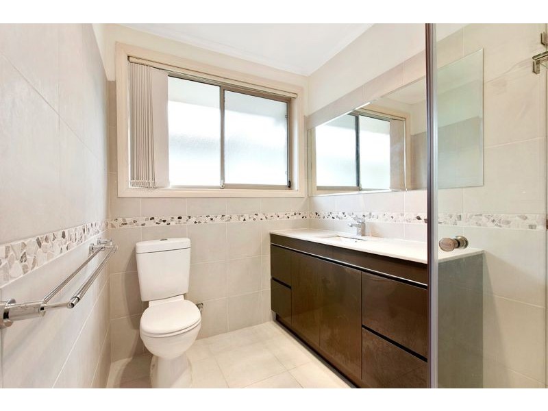 2/8 Sellers Street, Glen Waverley VIC 3150