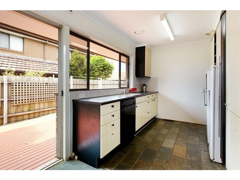 1/18 Panorama Drive, Forest Hill VIC 3131