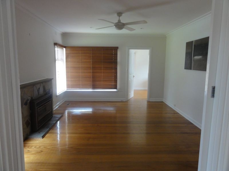 13 Keith Grove, Ringwood VIC 3134