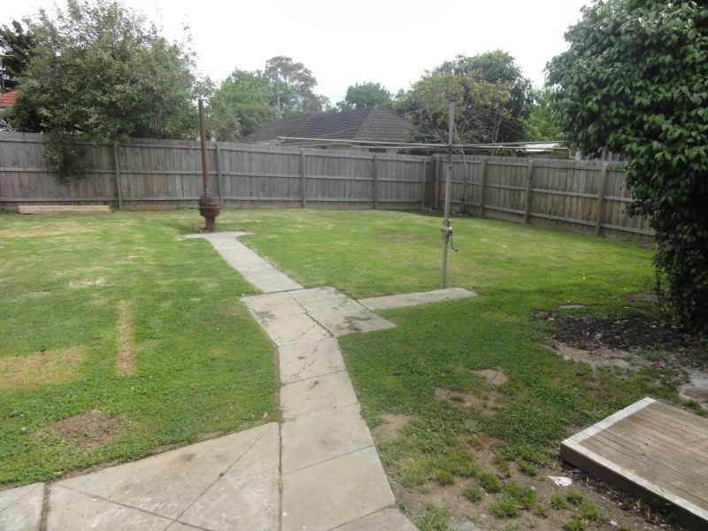 13 Keith Grove, Ringwood VIC 3134