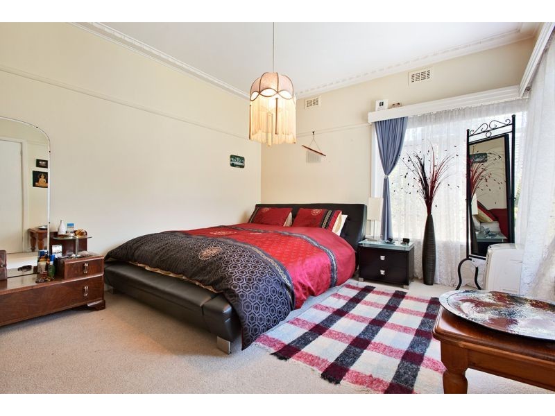 3 McColl Road, Mont Albert North VIC 3129