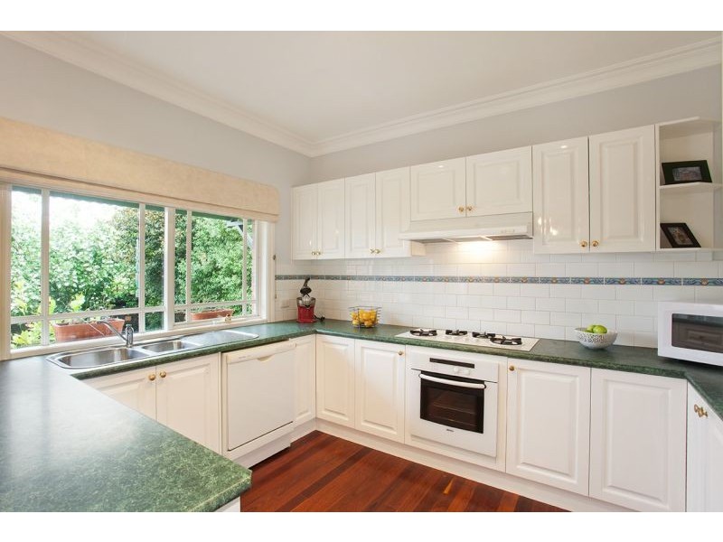 98 Hilton Street, Mount Waverley VIC 3149