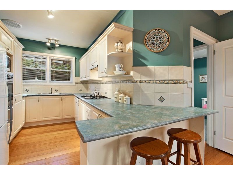 14 Simon Street, Blackburn North VIC 3130