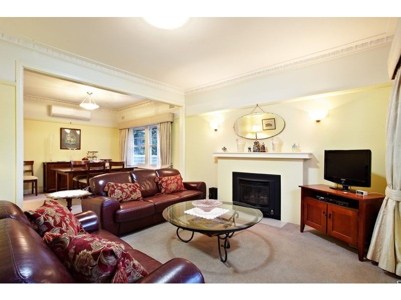 1/20 Glen Ebor Avenue, Blackburn VIC 3130