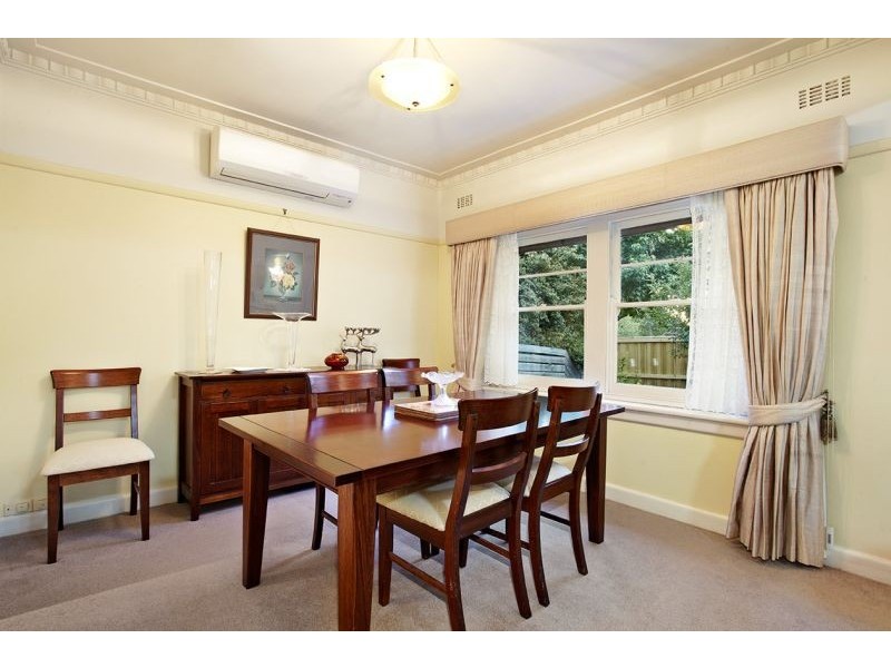 1/20 Glen Ebor Avenue, Blackburn VIC 3130