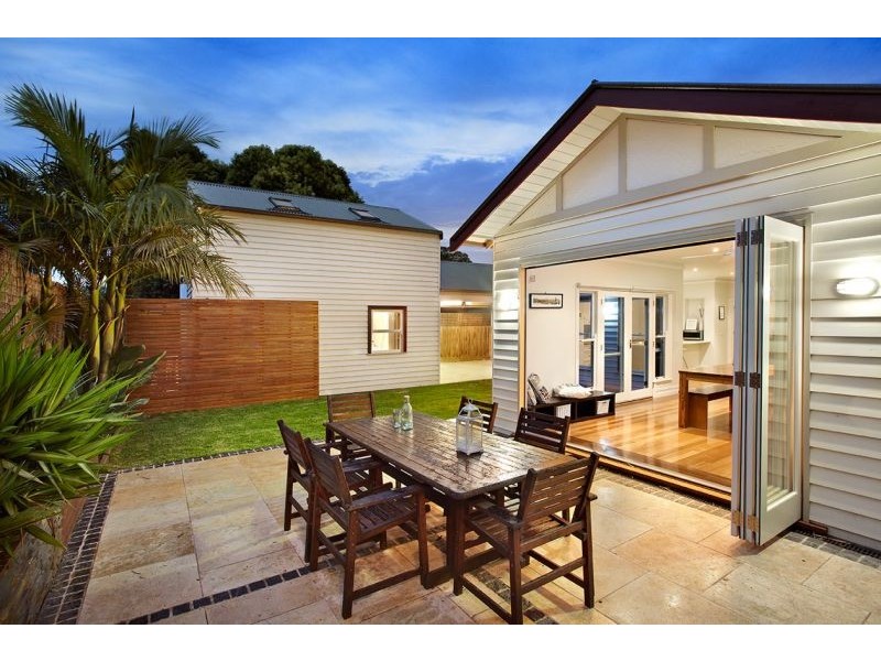 36 Carinya Road, Vermont VIC 3133