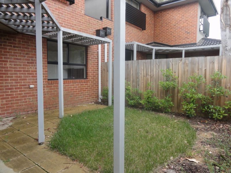 2/162 Blackburn Road, Blackburn South VIC 3130