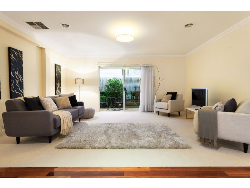 21 Amery Avenue, Blackburn VIC 3130