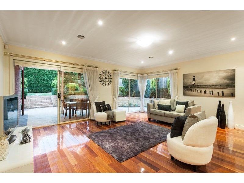 21 Amery Avenue, Blackburn VIC 3130