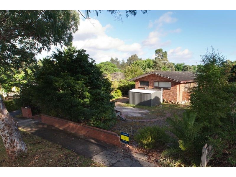 5 Lithgow Avenue, Blackburn VIC 3130