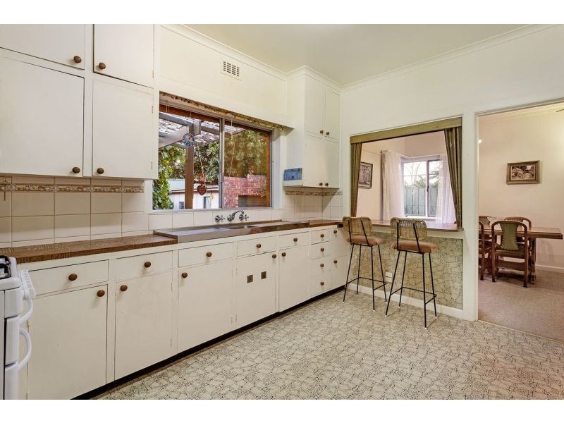 7 Leach Avenue, Box Hill North VIC 3129