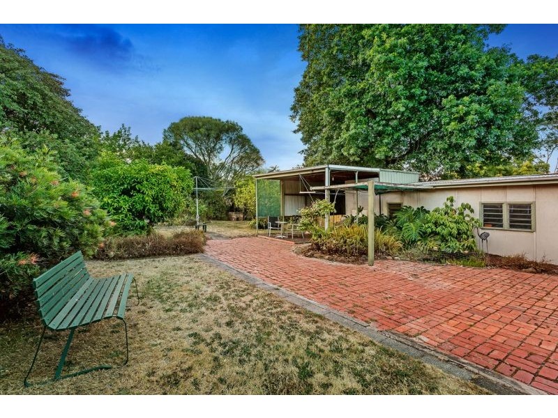 7 Leach Avenue, Box Hill North VIC 3129