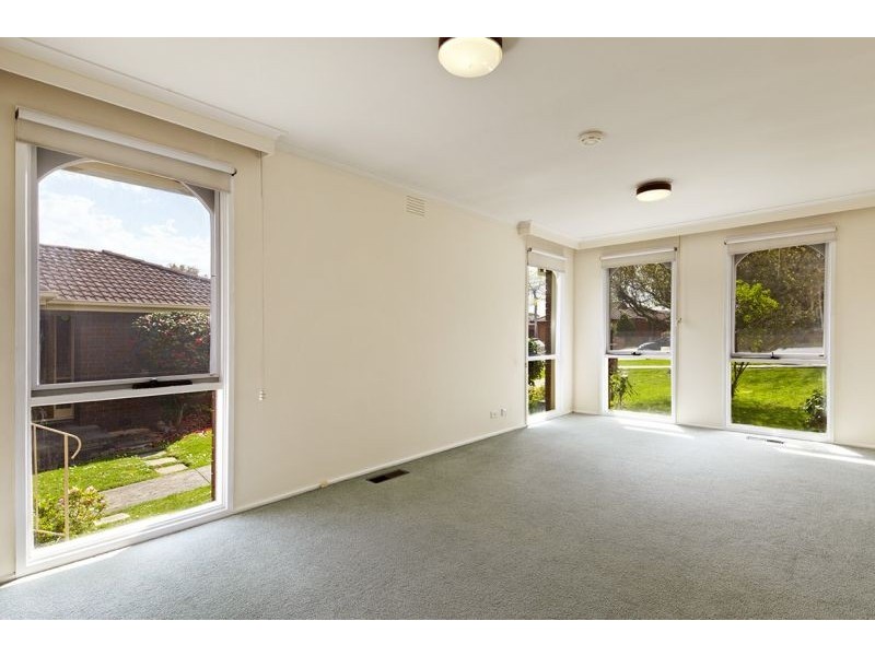 1/33 Thames Street, Box Hill VIC 3128