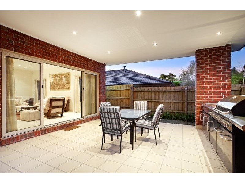 5 Burch Street, Blackburn North VIC 3130