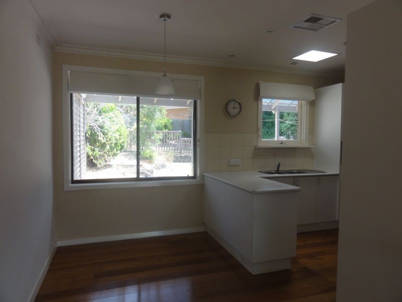 18 Tasman Avenue, Nunawading VIC 3131