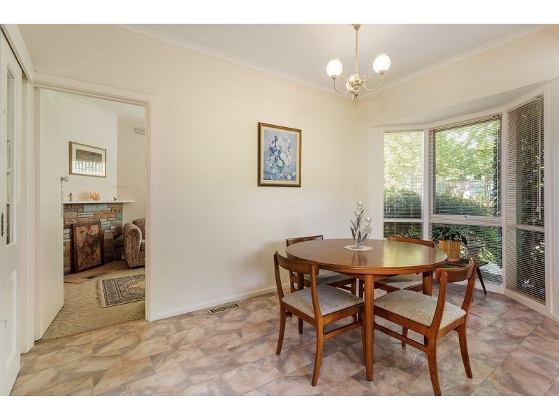 31 Woodcrest Road, Vermont VIC 3133