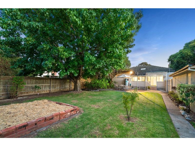 13 Sussex Street, Blackburn North VIC 3130