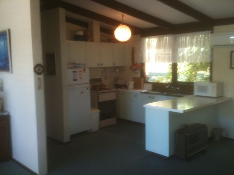 16 South Beach Road, Somers VIC 3927