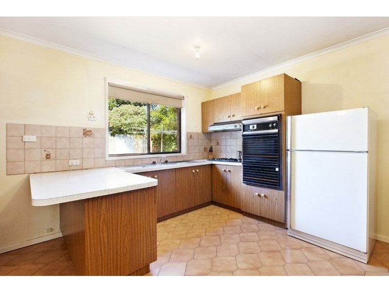 32 Grange Road, Blackburn South VIC 3130