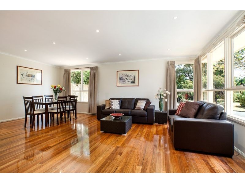 27 Brendale Avenue, Blackburn North VIC 3130