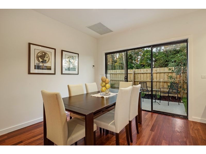 1/17 Forster Street, Mitcham VIC 3132