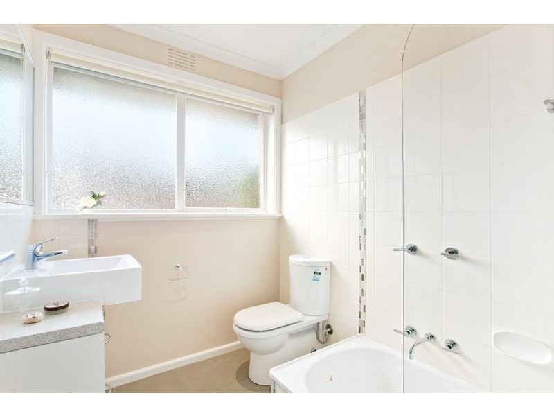 1/6 Mitchell Road, Mont Albert North VIC 3129