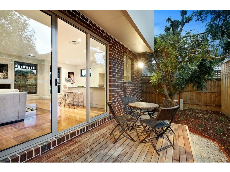 13 Downing Street, Blackburn VIC 3130