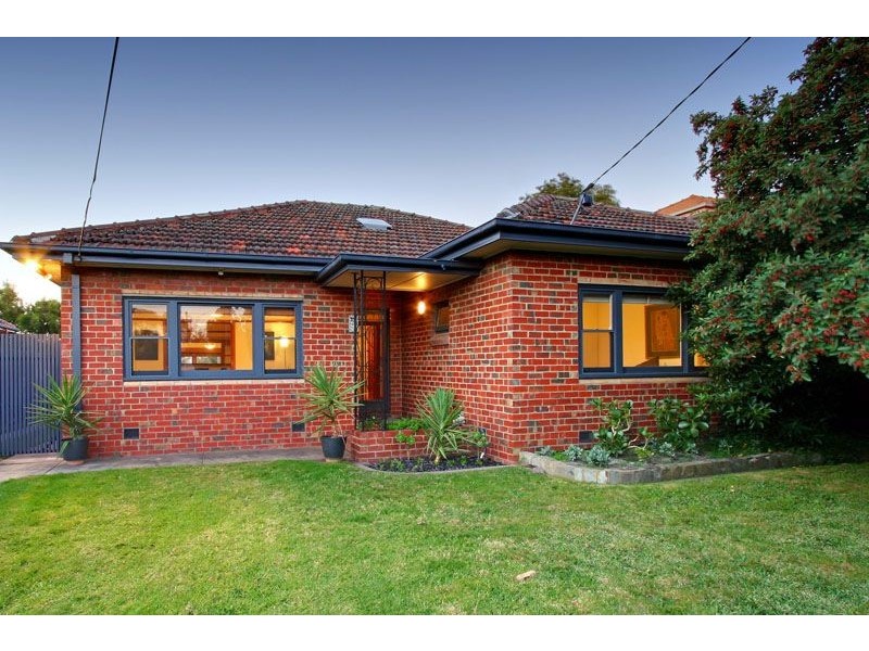 11 Donald Road, Burwood VIC 3125