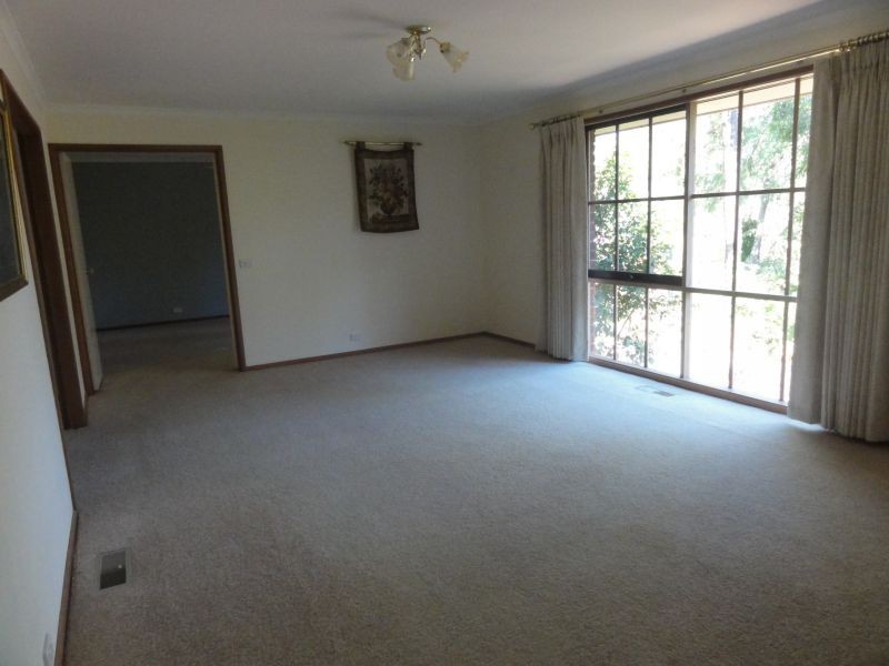 27 Halley Street, Blackburn VIC 3130