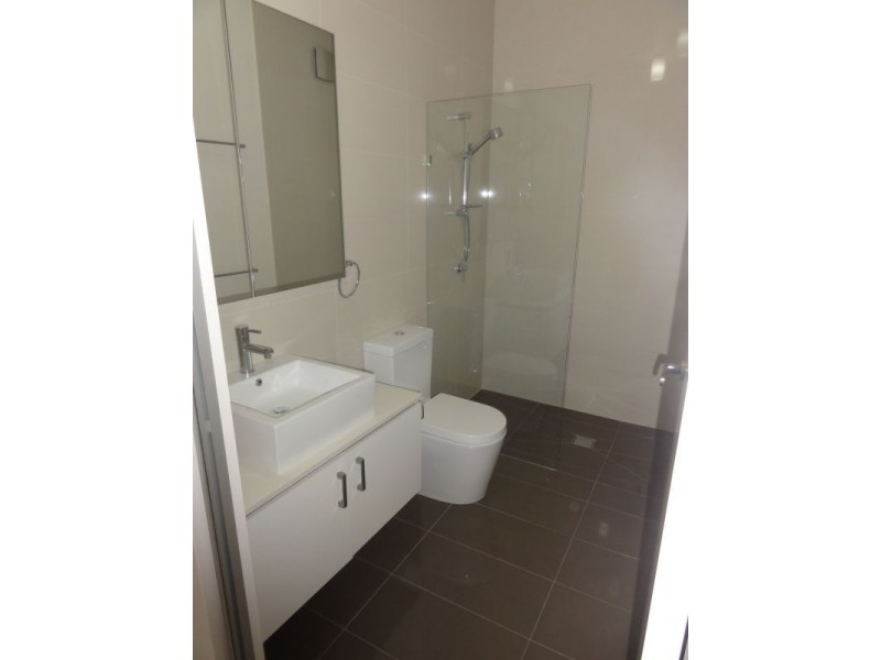 12/15-17 Railway Road, Blackburn VIC 3130